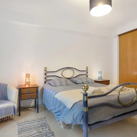 A O - La Source Apartment *