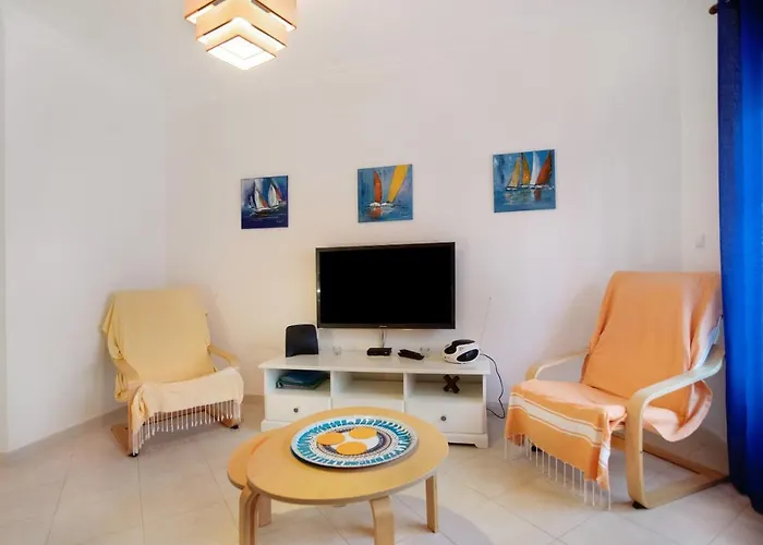 A O - La Source Apartment